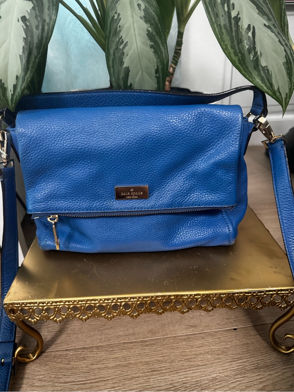 kate spade cobalt blue pebbled leather crossbody with gold hardware